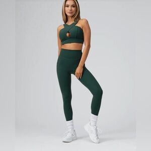 Harmony Halter Sports Bra
Avo Green. Medium